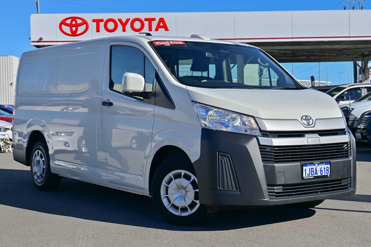 2022 Toyota Hiace GDH300R LWB