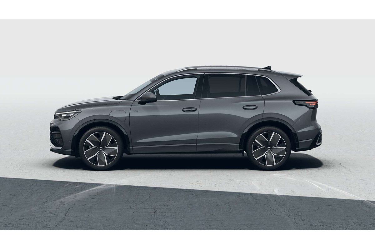 2026 Volkswagen Tiguan 200TSI eHybrid R-Line CT