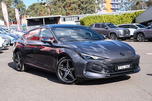 2025 MG MG7 Essence IP42