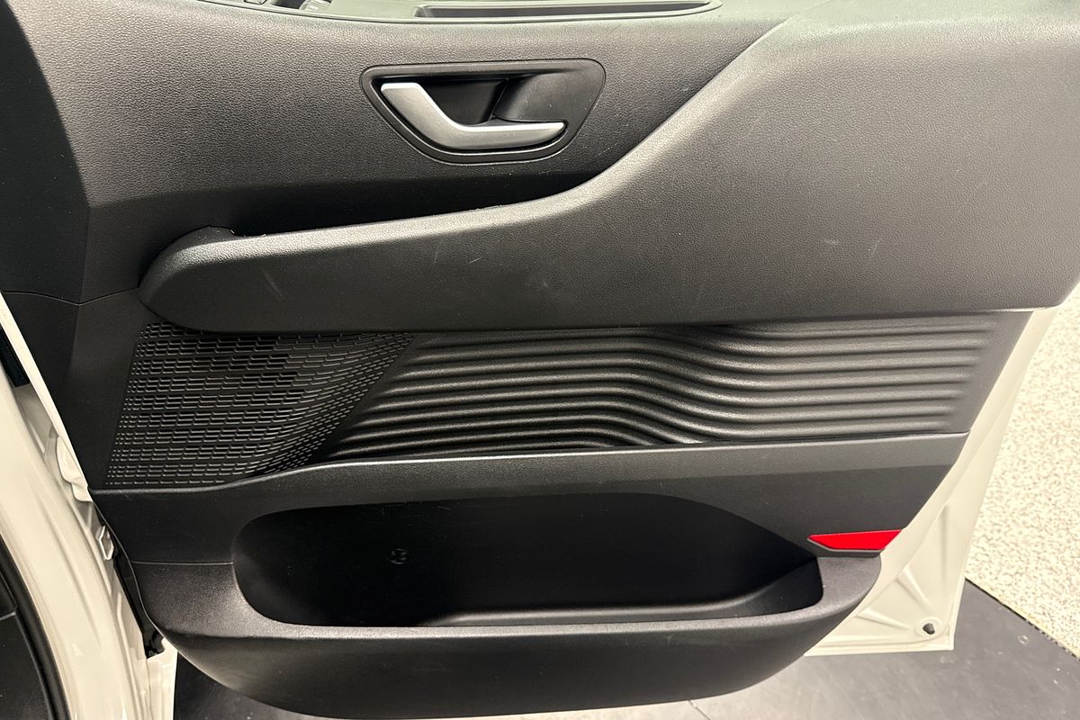 2023 Hyundai STARIA LOAD US4.V2