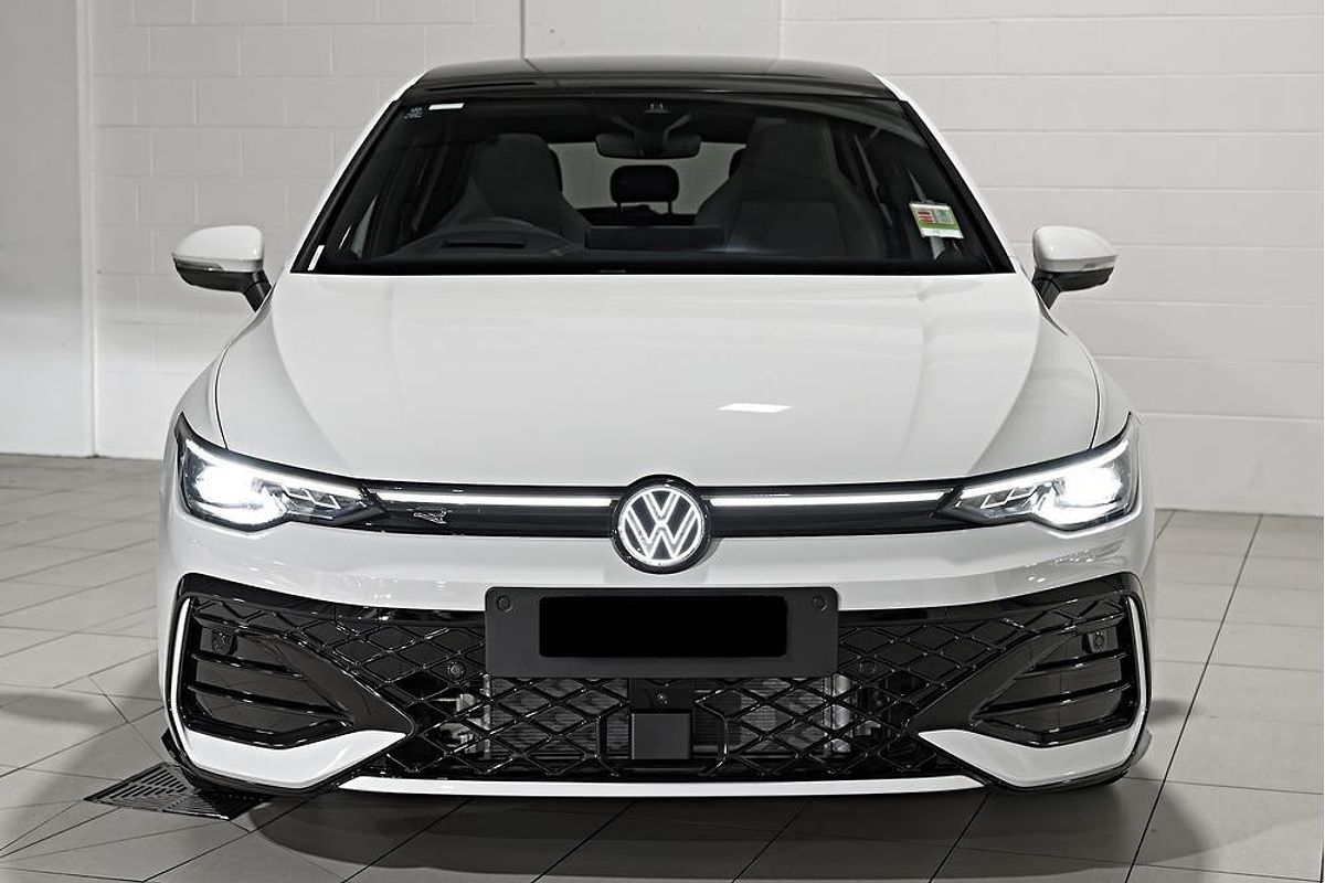 2026 Volkswagen Golf 110TSI R-Line 8.5