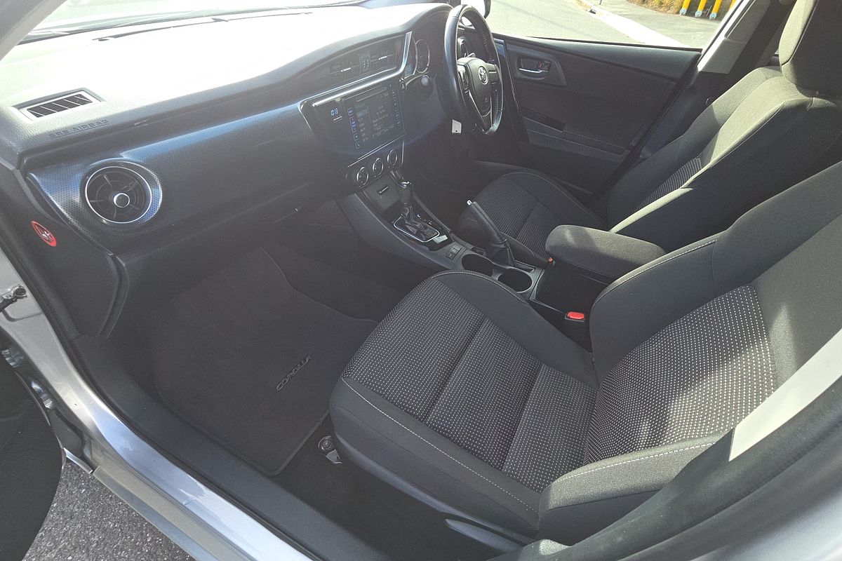 2017 Toyota Corolla Ascent Sport ZRE182R