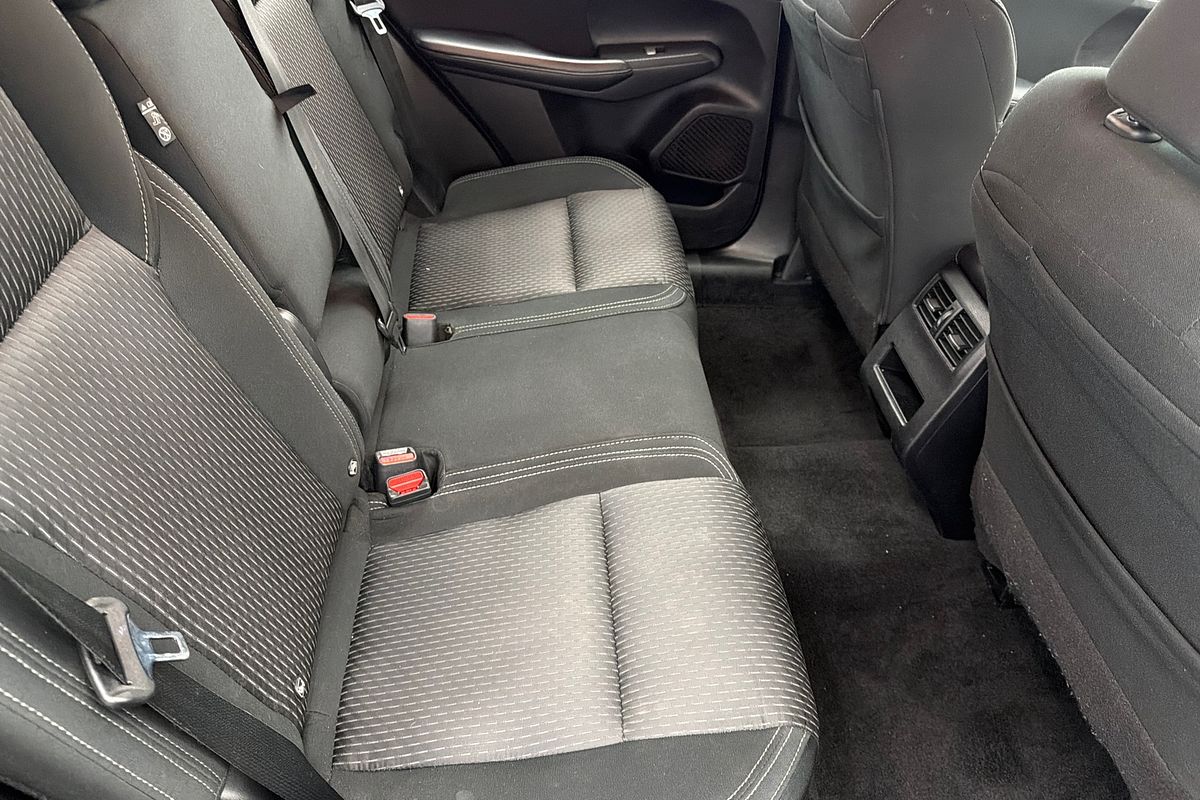 2023 Mitsubishi Outlander ES ZM