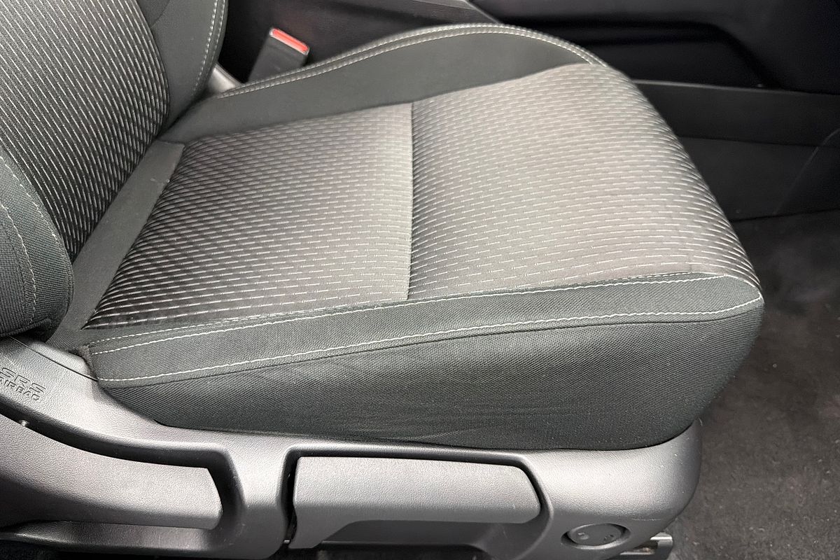 2023 Mitsubishi Outlander ES ZM