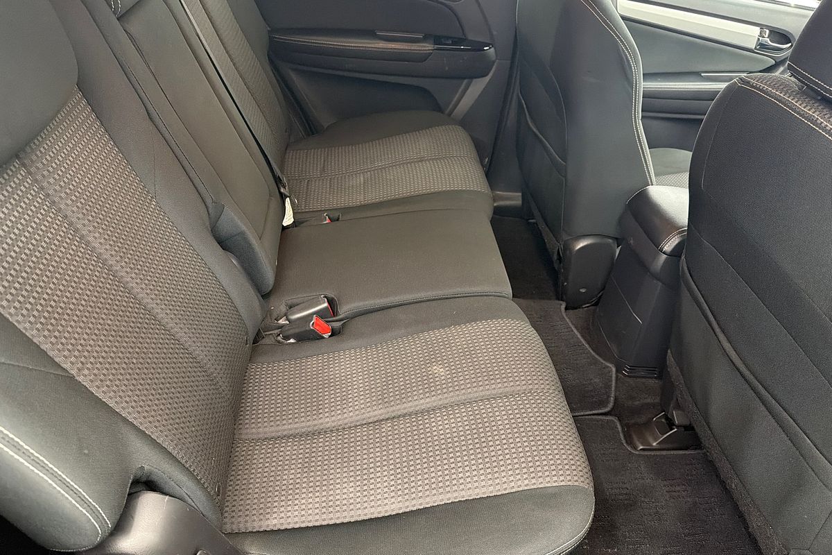 2018 Isuzu MU-X LS-U