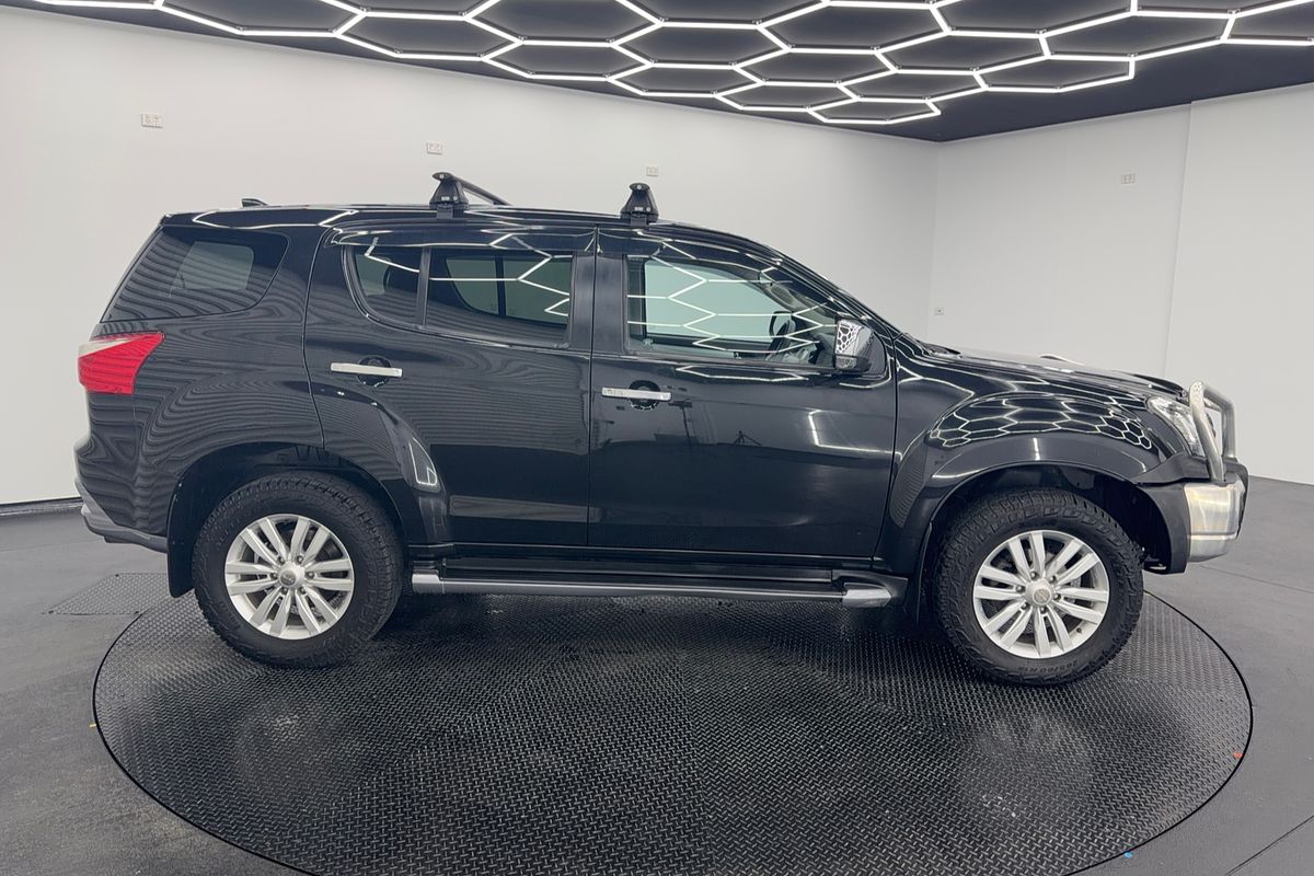 2018 Isuzu MU-X LS-U