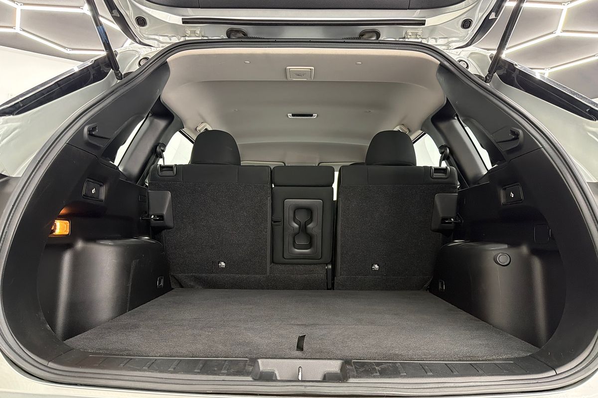 2023 Mitsubishi Outlander ES ZM