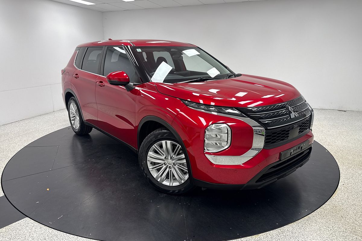 2021 Mitsubishi Outlander ES ZM