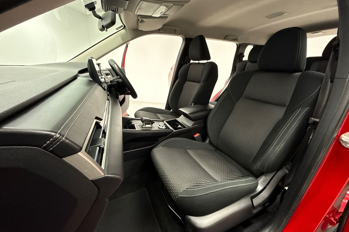 2021 Mitsubishi Outlander ES ZM