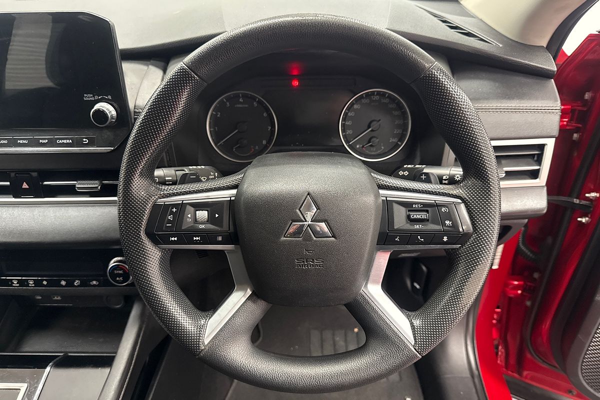 2021 Mitsubishi Outlander ES ZM