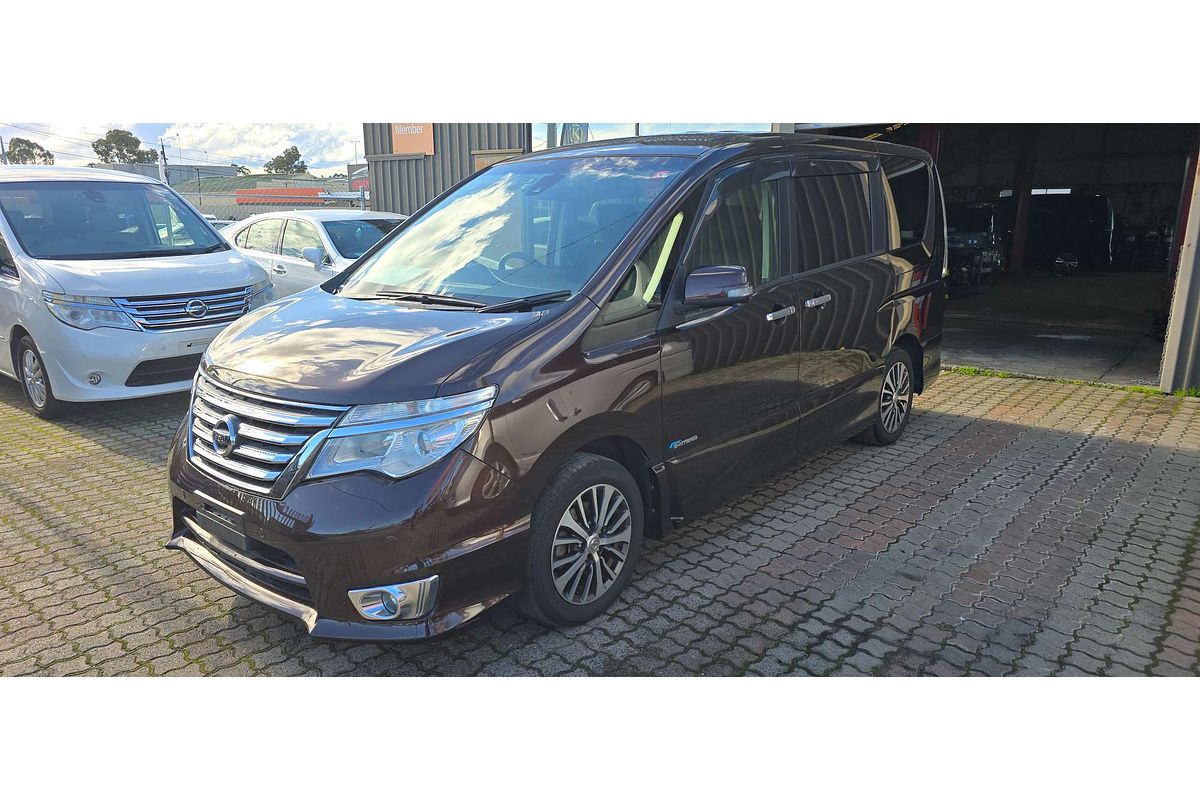 2016 Nissan Serena Highway Star V Selection + Safety II