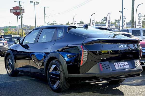 2025 Kia EV4 Air Standard Range CT thumb-5