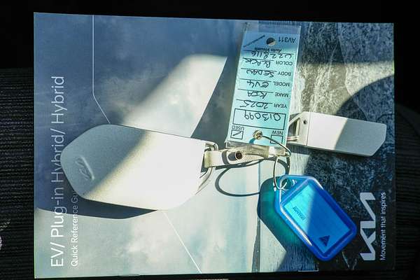 2025 Kia EV4 Air Standard Range CT thumb-21