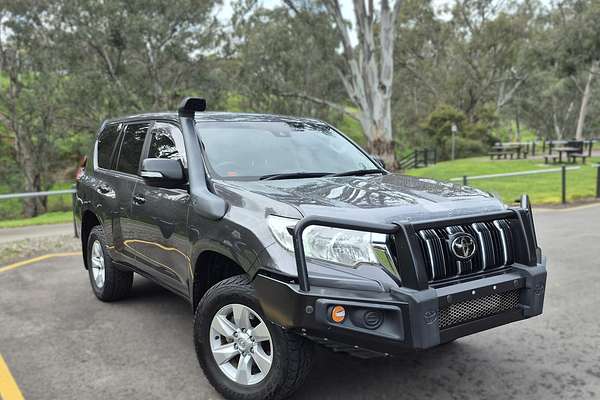 2022 Toyota Landcruiser Prado GX GDJ150R