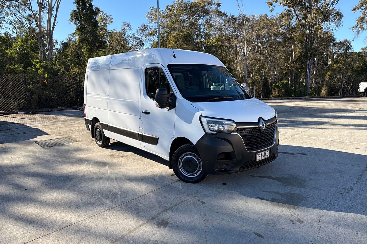 2023 Renault Master Pro 110kW X62 Phase 2 MWB Mid Roof
