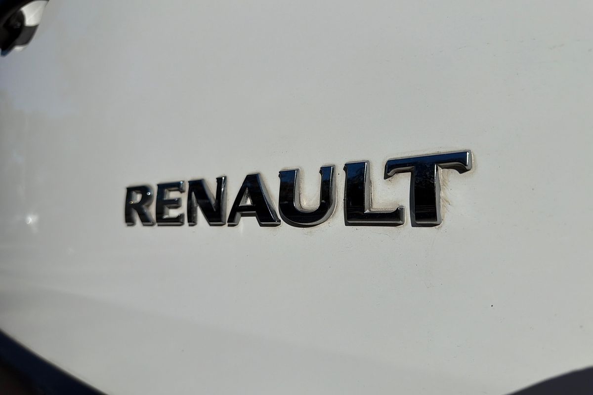 2023 Renault Master Pro 110kW X62 Phase 2 MWB Mid Roof
