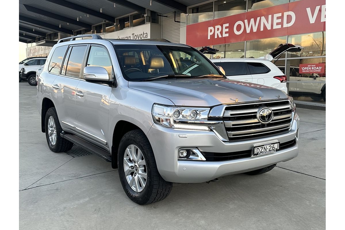 2018 Toyota Landcruiser Sahara VDJ200R