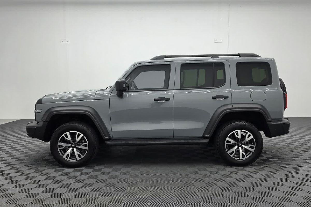 2024 GWM Tank 300 Ultra Hybrid P01