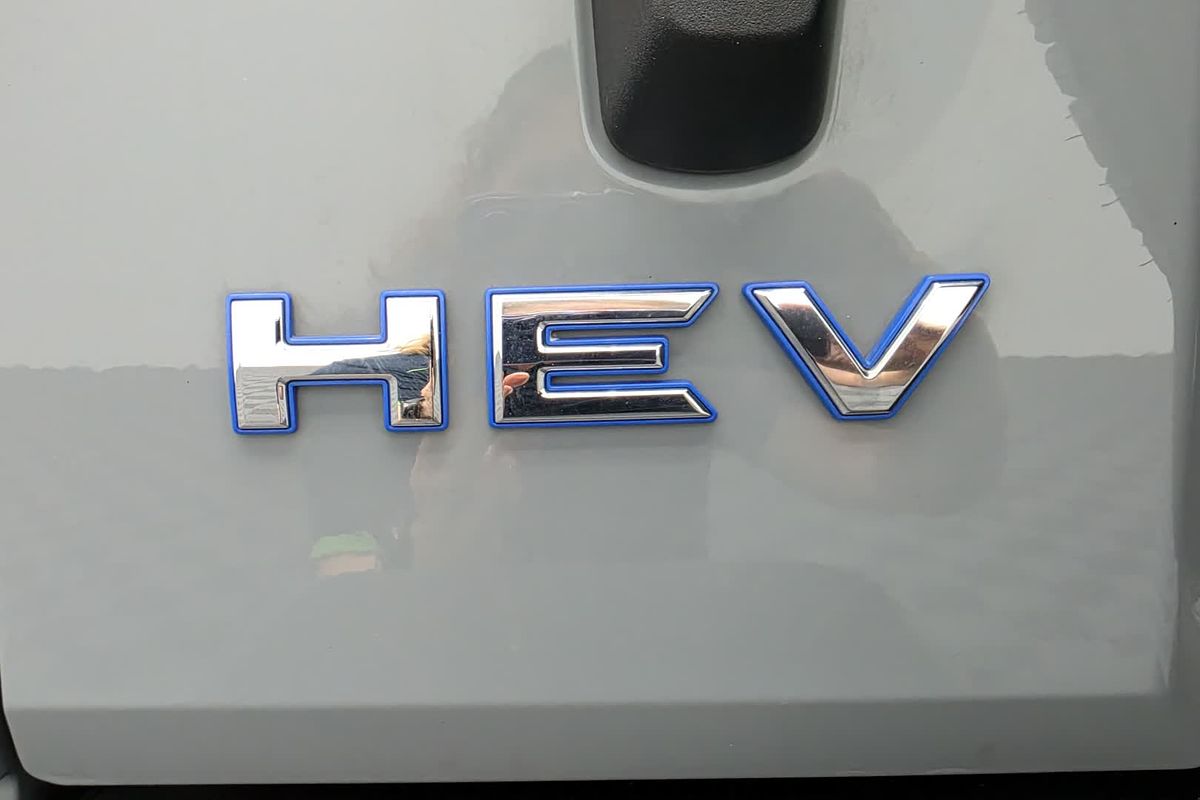 2024 GWM Tank 300 Ultra Hybrid P01