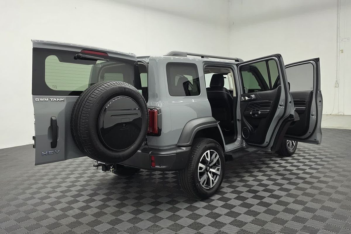 2024 GWM Tank 300 Ultra Hybrid P01