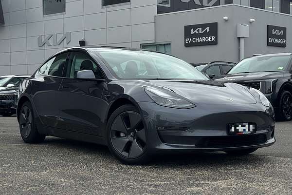 2023 Tesla Model 3 Long Range