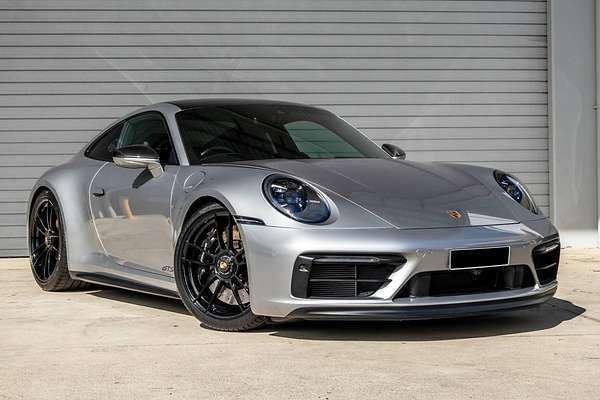 2023 Porsche 911 Carrera GTS 992