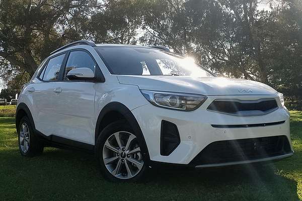2024 Kia Stonic S YB