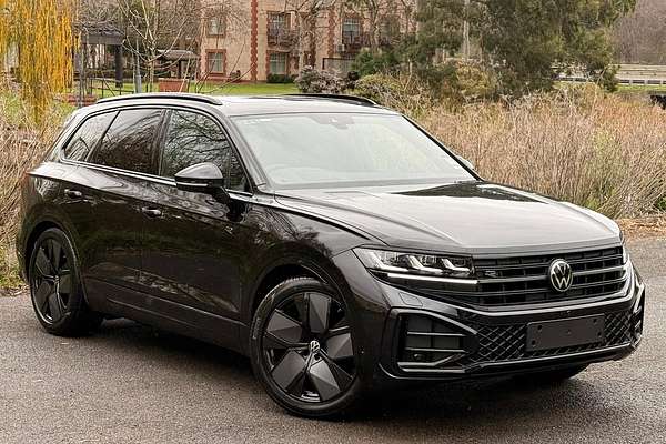 2026 Volkswagen Touareg 210TDI Wolfsburg Edition RC