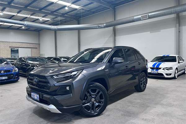 2022 Toyota RAV4 Edge AXAH54R