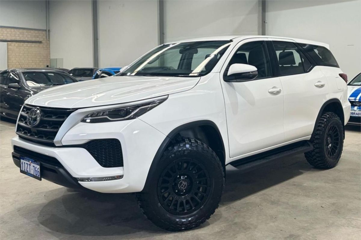 2024 Toyota Fortuner GX GUN156R