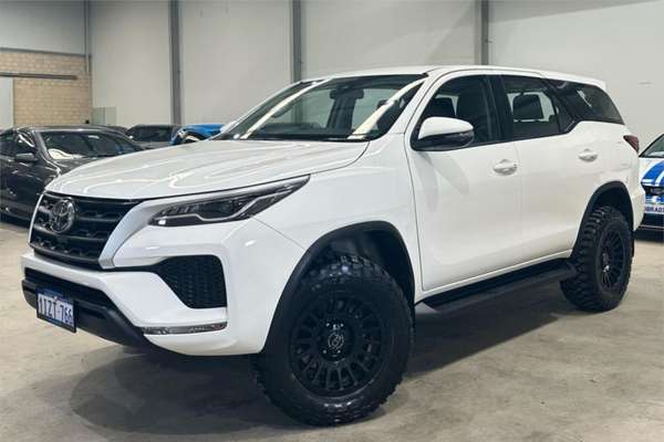 2024 Toyota Fortuner GX GUN156R