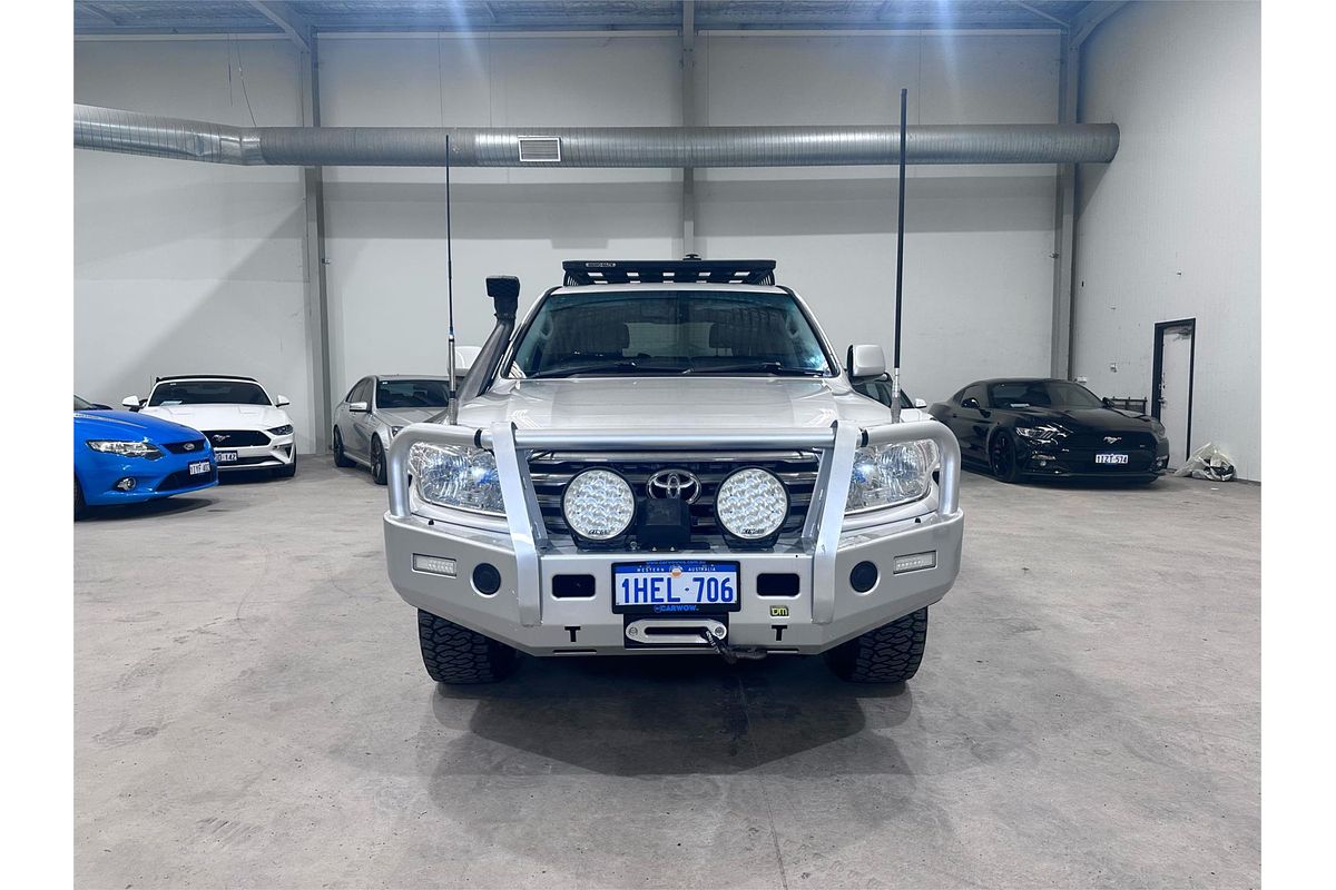 2009 Toyota Landcruiser Sahara VDJ200R