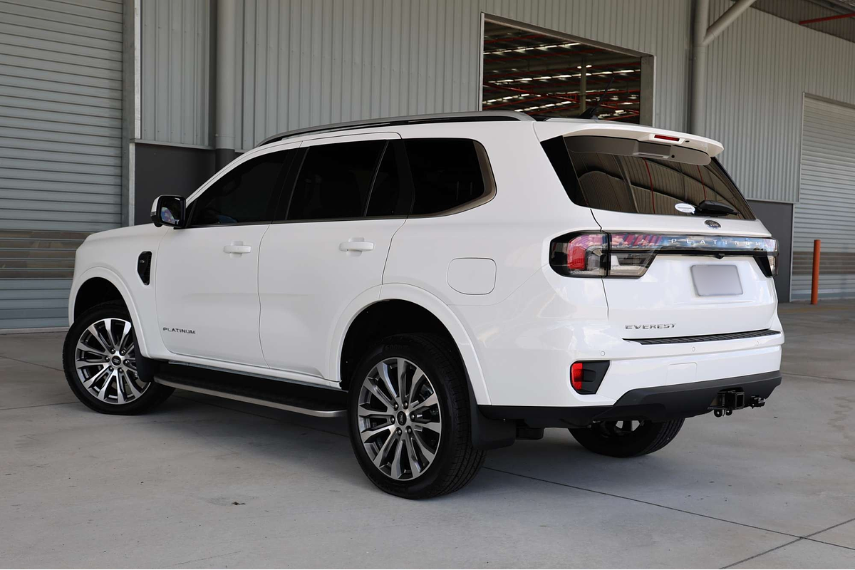 2025 Ford Everest Platinum 3.0L