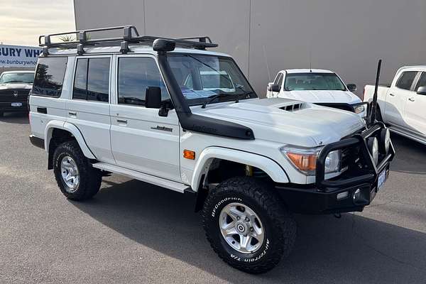 2023 Toyota Landcruiser Workmate VDJ76R