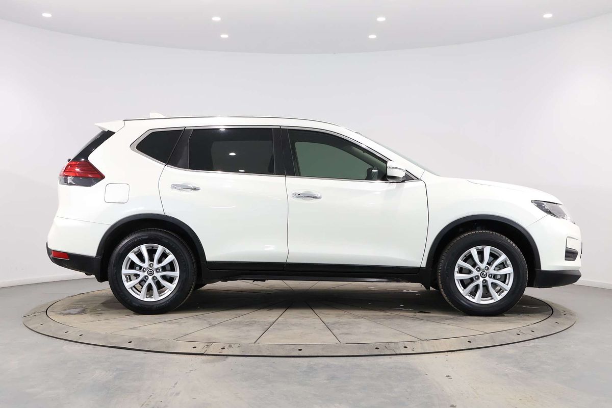 2022 Nissan X-TRAIL ST T32