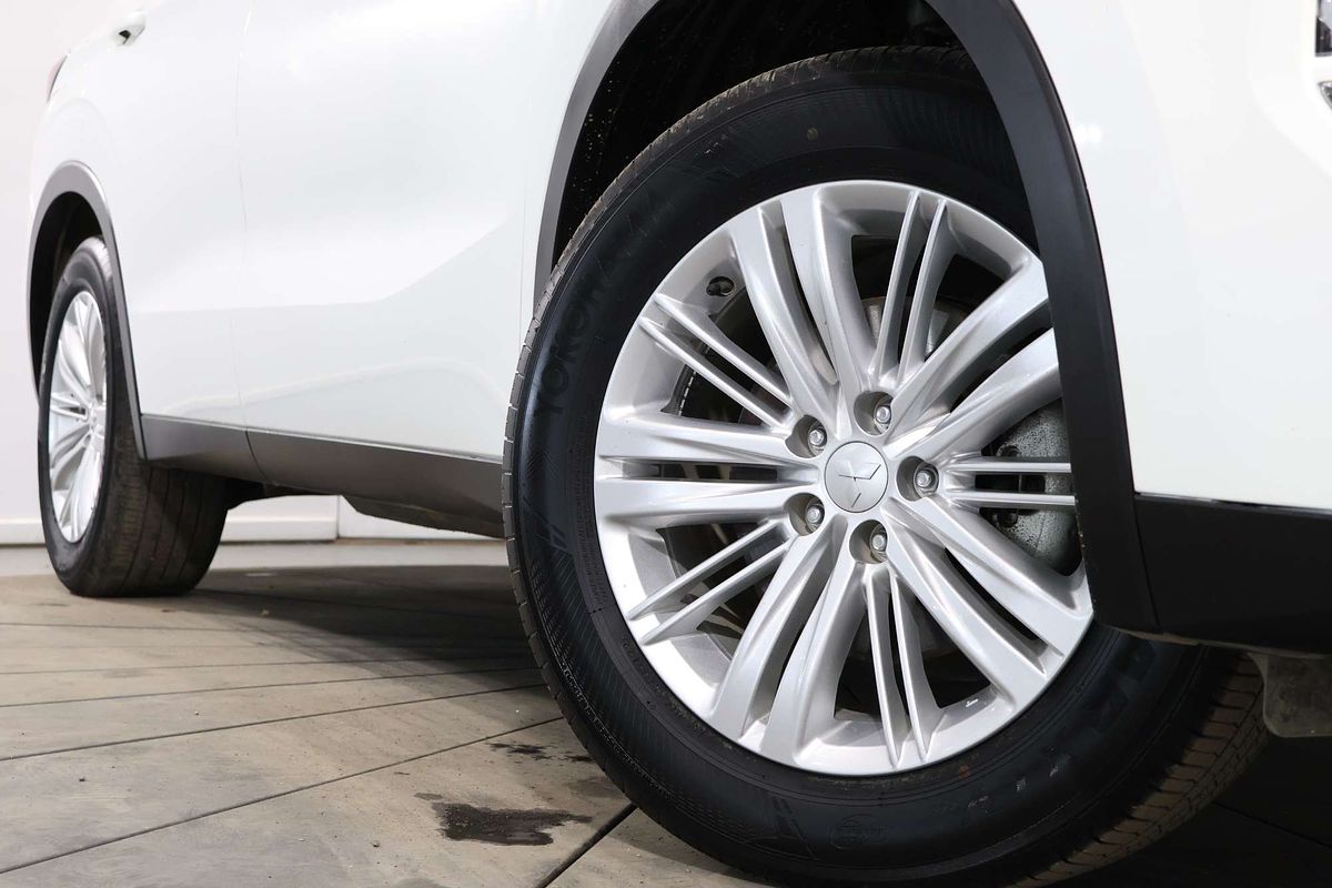 2023 Mitsubishi Outlander ES ZM