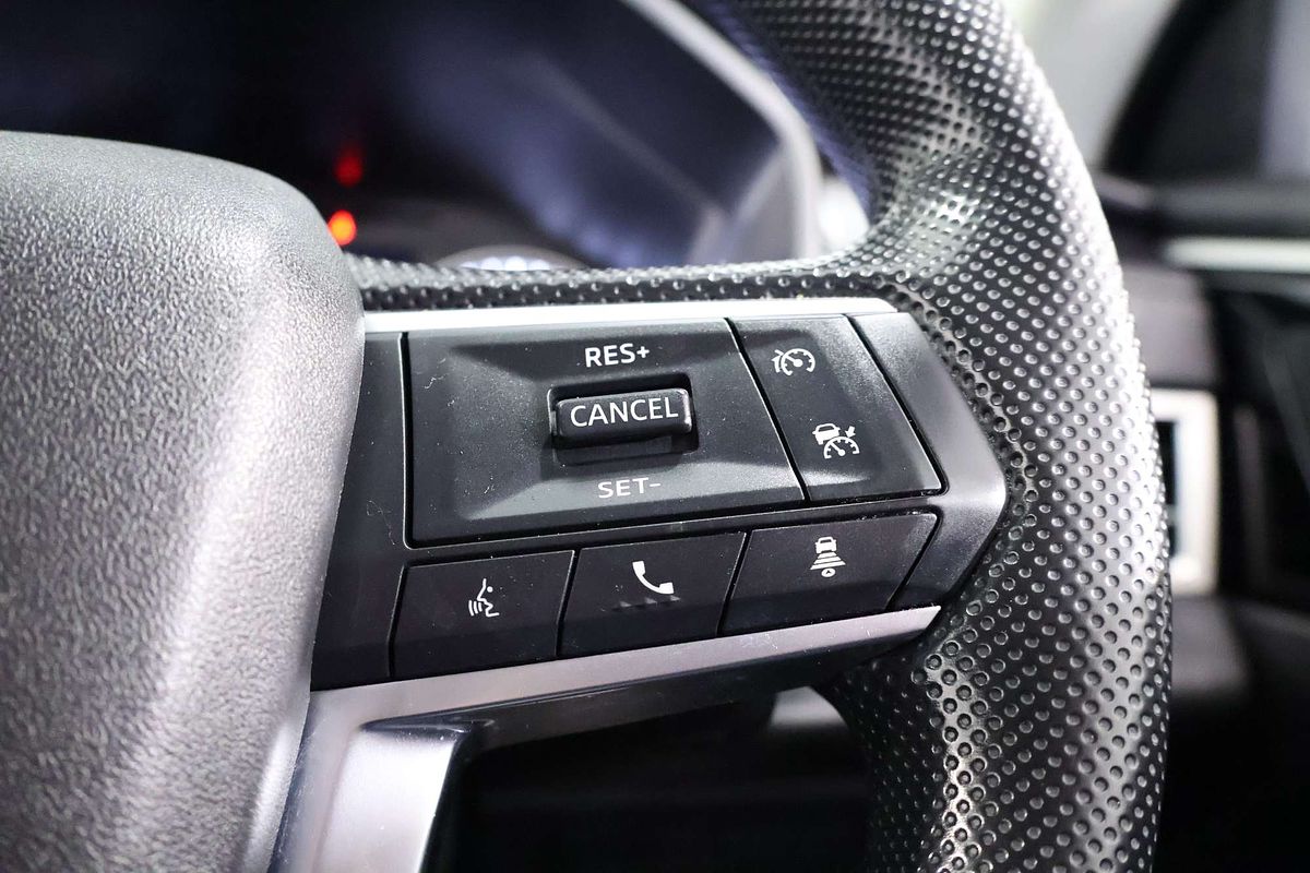 2023 Mitsubishi Outlander ES ZM