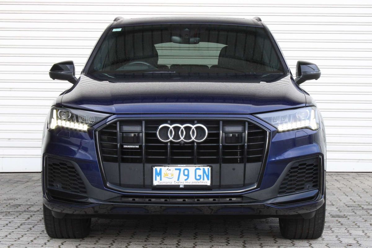 2021 Audi Q7 50 TDI S line 4M