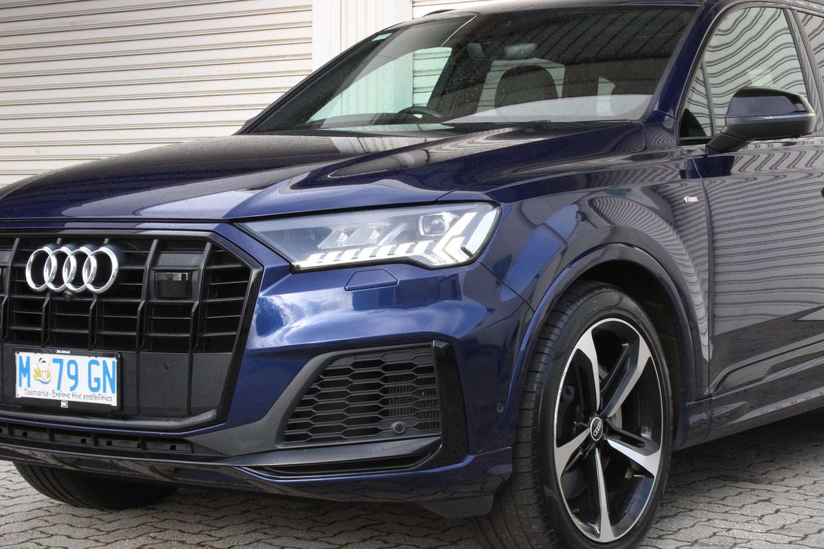 2021 Audi Q7 50 TDI S line 4M