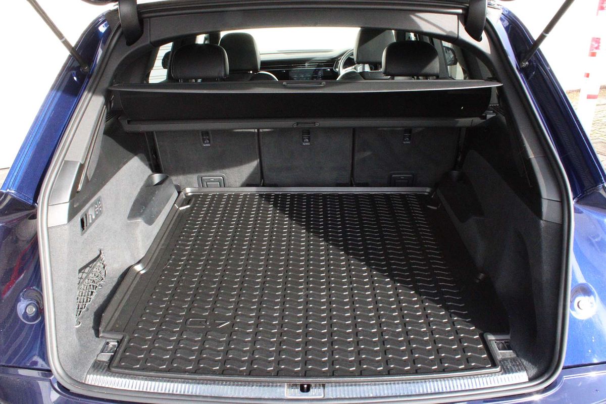 2021 Audi Q7 50 TDI S line 4M