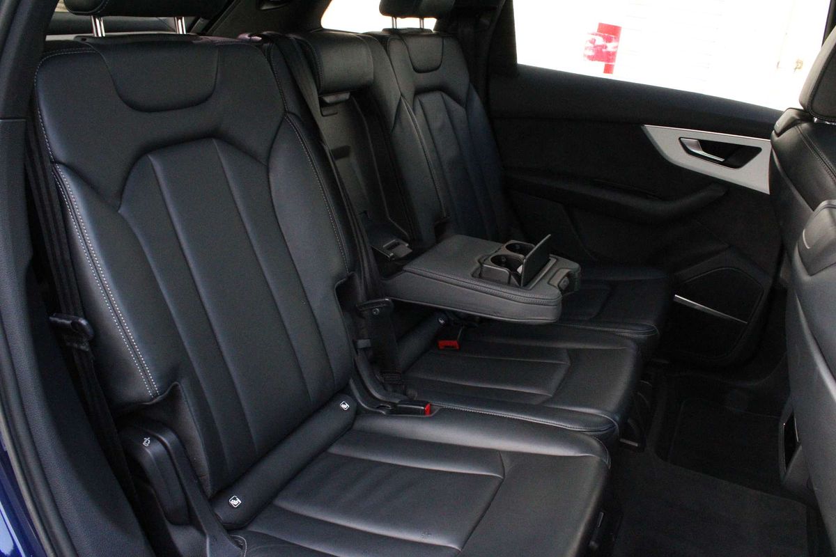 2021 Audi Q7 50 TDI S line 4M