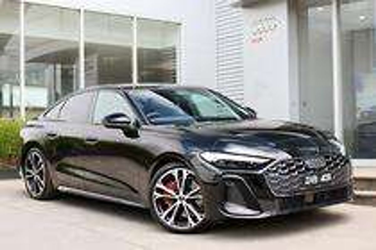 2025 Audi A5 e-hybrid S-Line B10