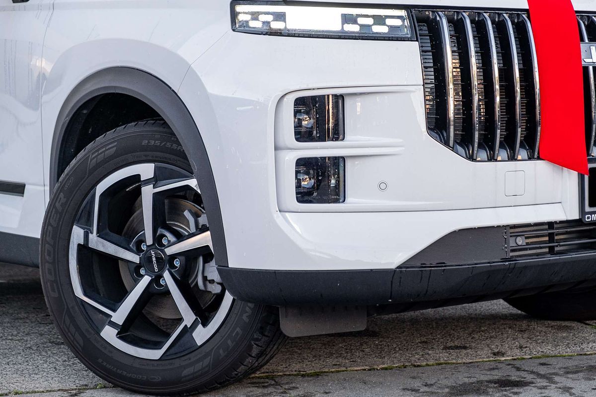 2025 OMODA JAECOO J7 Track