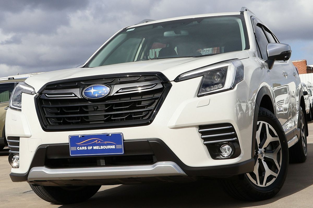 2023 Subaru Forester Hybrid L S5