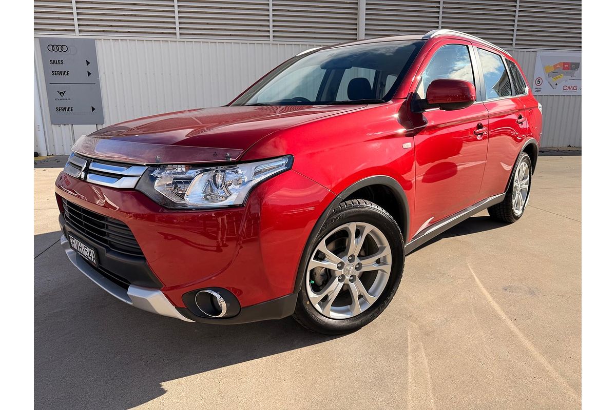 2014 Mitsubishi Outlander ES ZJ