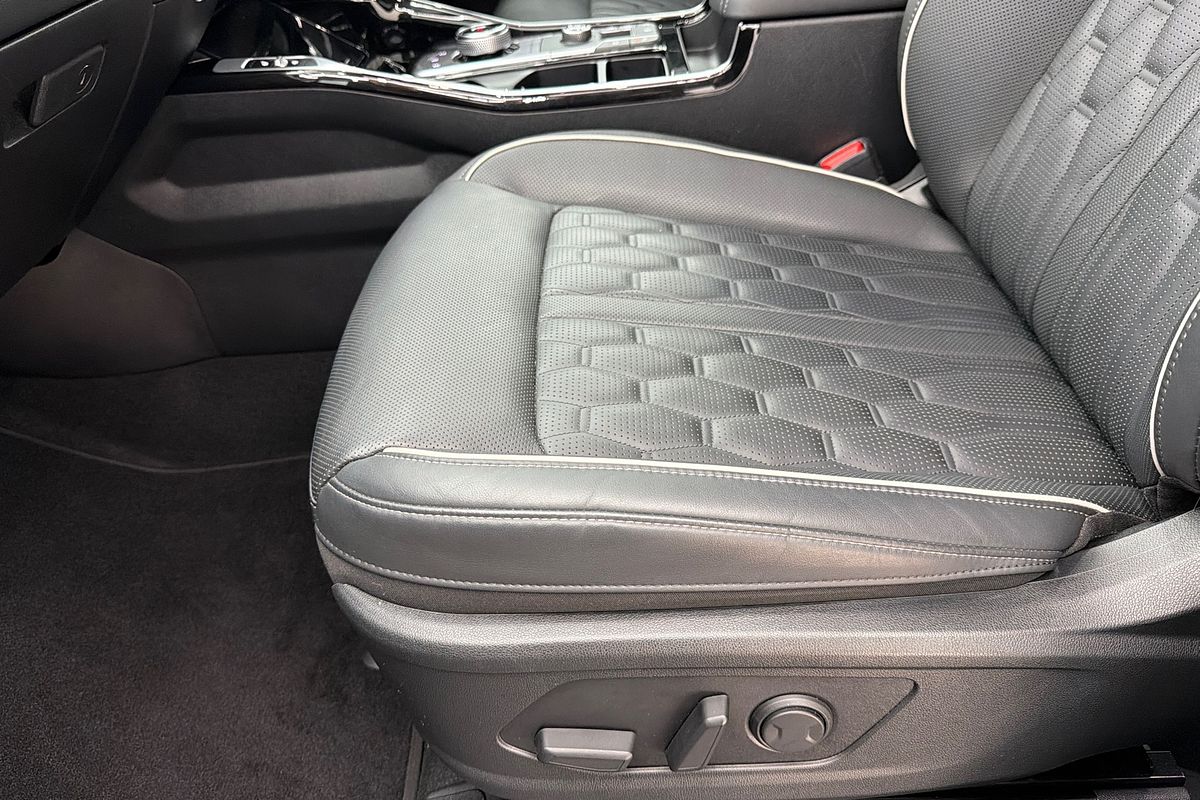 2022 Kia Sorento GT-Line MQ4