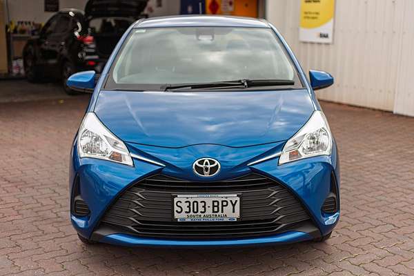 2017 Toyota Yaris Ascent NCP130R thumb-3