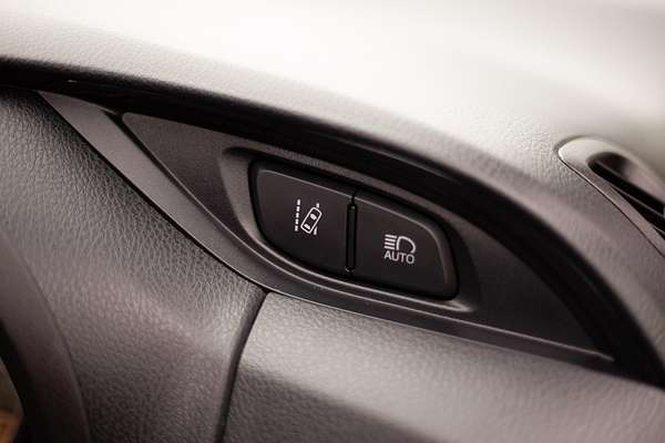 2017 Toyota Yaris Ascent NCP130R thumb-17