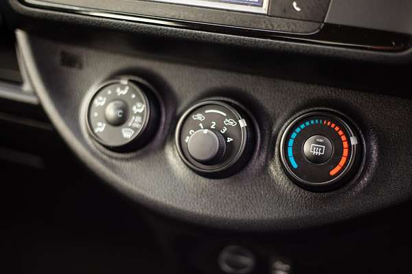 2017 Toyota Yaris Ascent NCP130R thumb-18