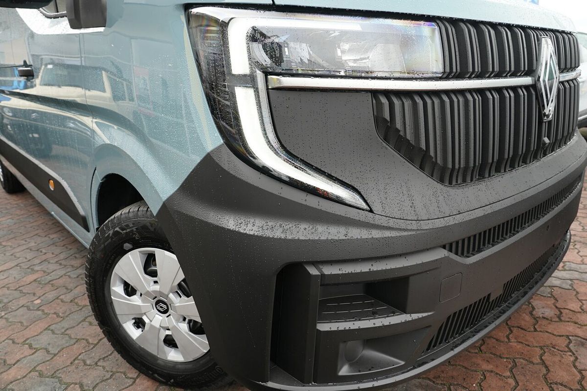 2026 Renault Master XDD LWB Mid Roof